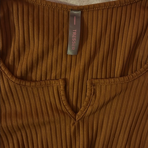 Women's Brown Ribbed Top - Picture 3 of 7